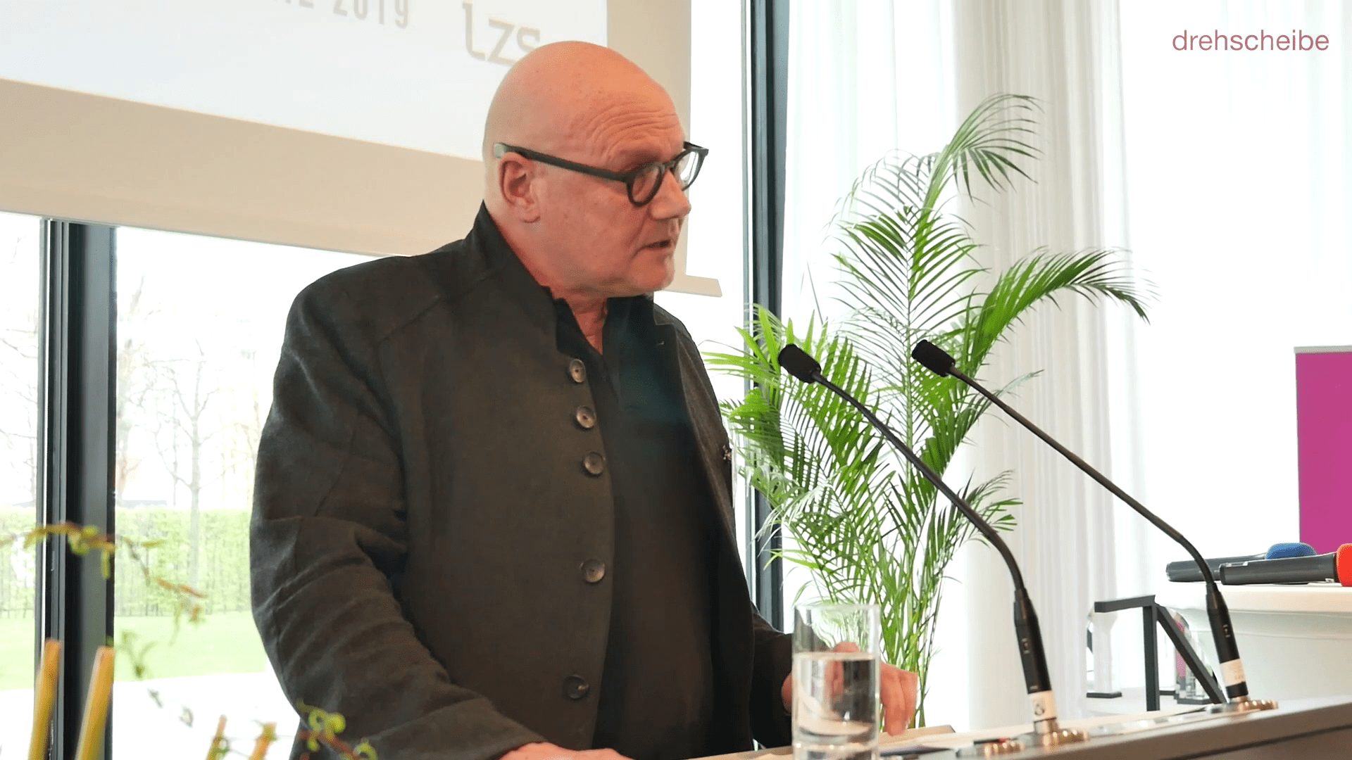 Oswald Schröder, Chefredakteur des Grenz-Echos aus Eupen (Belgien)