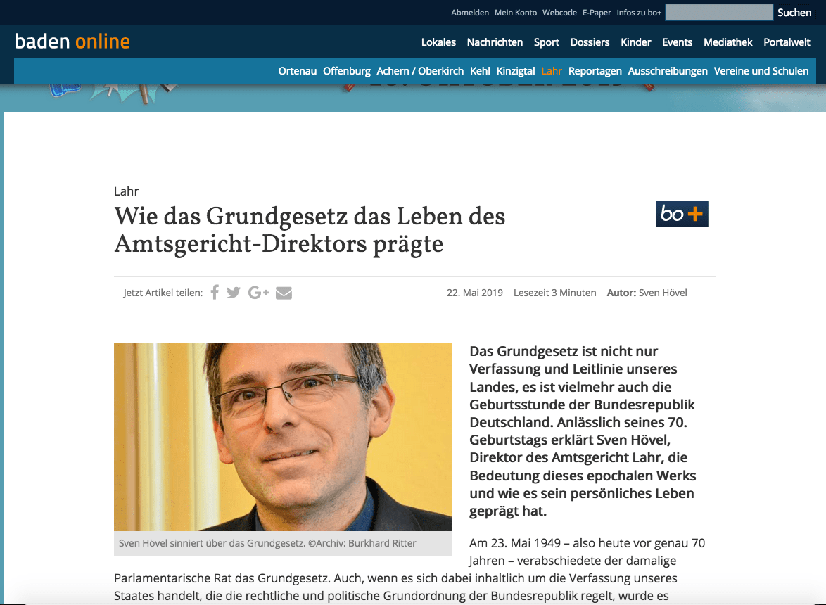 Die Mittelbadische Presse veröffentlicht den Gastbeitrag eines Amtsgerichtsdirektors über das Grundgesetz