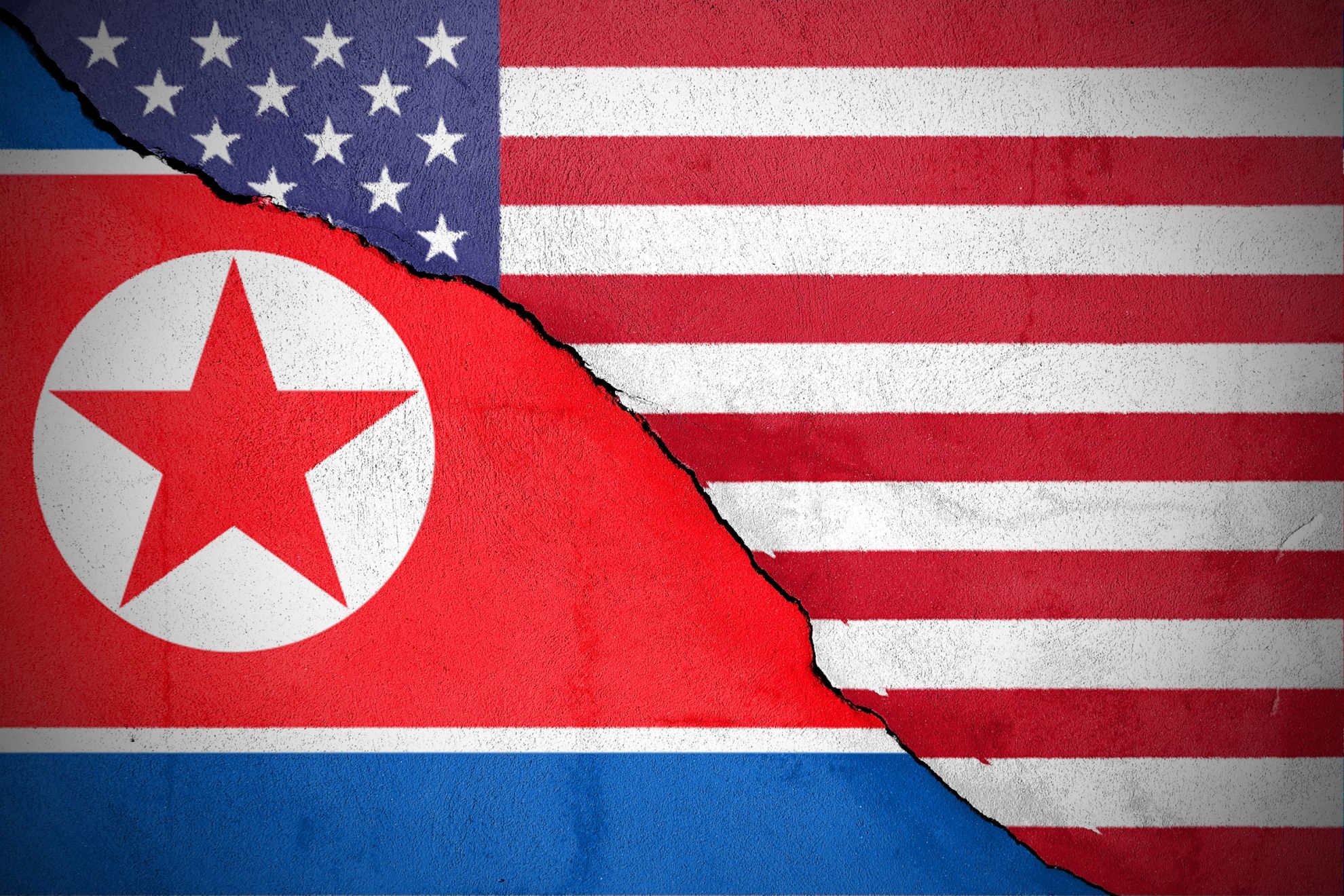 Die Flaggen von Nordkorea und den USA. (Foto: Fotolia/pixs:sell)