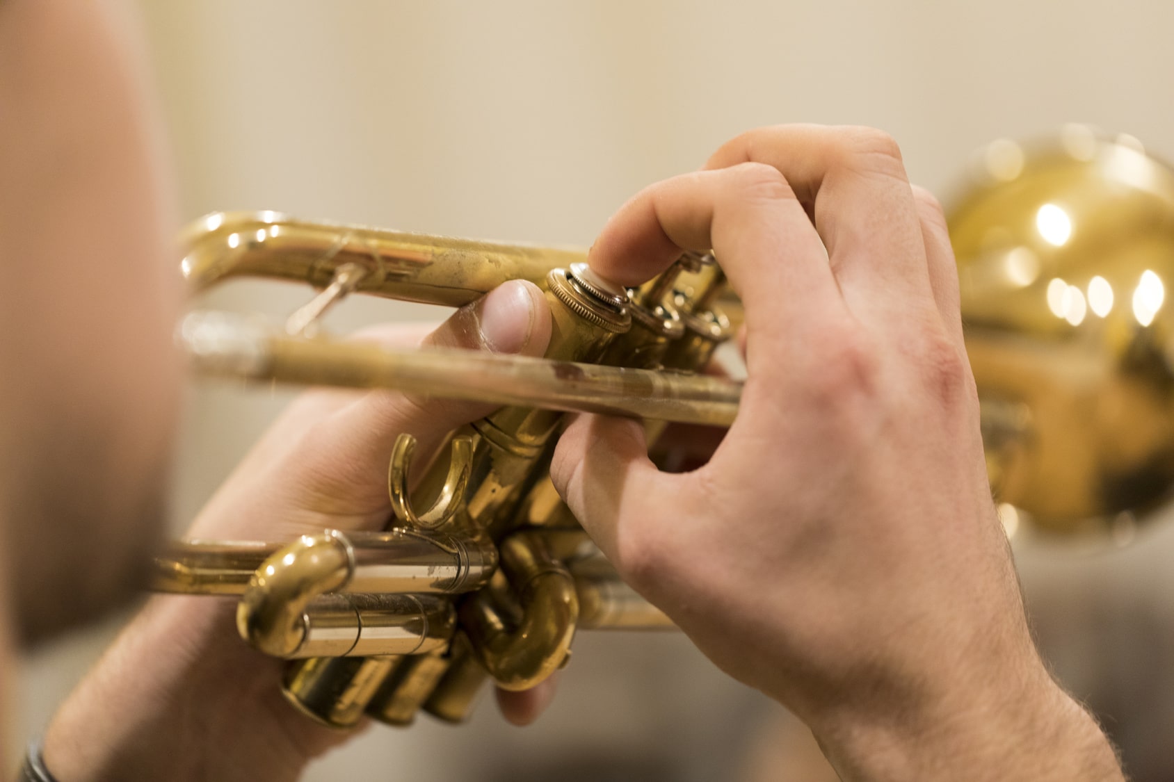 Regelmäßiges Trompete spielen nervte die Nachbarn. (Foto: Fotolia/Janis)