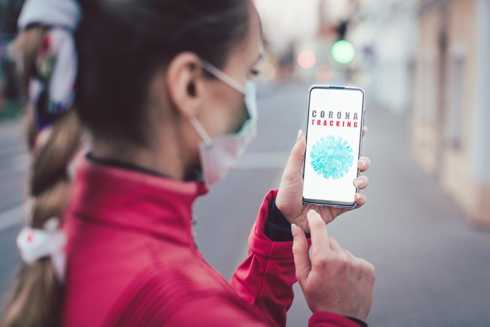 Mit der App soll der Kampf gegen das Corona-Virus verstärkt werden. (Foto: AdobeStock/kzenon)