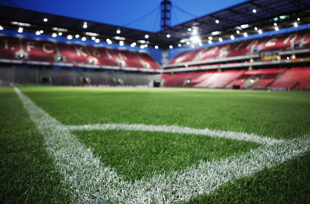 Am Donnerstag wird über den Neustart der Bundesliga beraten. (Foto: AdobeStock/bilderstoeckchen)