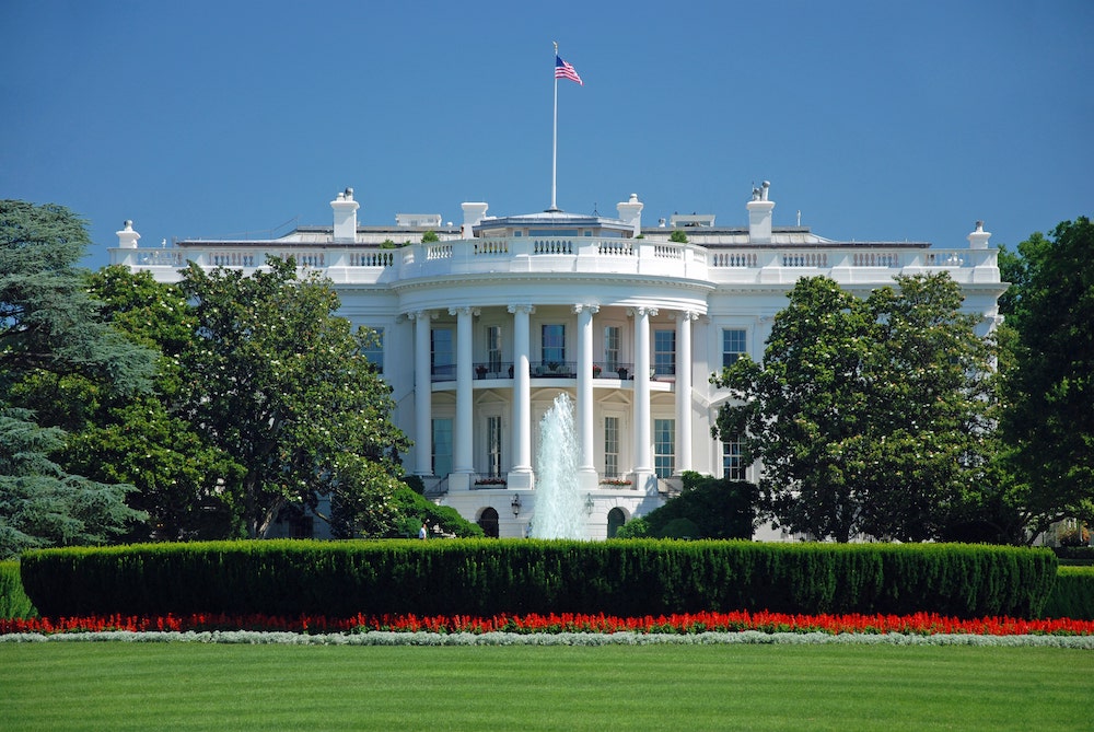 Im Kampf um das Präsidentenamt in den USA hat sich nun Barack Obama zu Wort gemeldet. (Foto: AdobeStock/Vacclav)