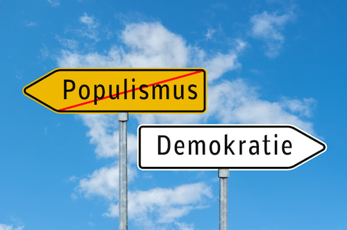 Als „populistisch eingestellt“ im Sinne der Studie gilt, wer acht typisch populistischen Aussagen über das Funktionieren von Staat und Gesellschaft zugestimmt hat. (Symbolfoto: AdobeStock/Animaflora PicsStock)