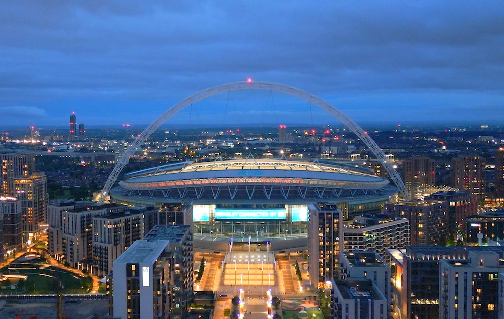 Das Finale der Frauen-Fußball-EM findet im legendären Wembley-Stadion statt. (Foto: AdobeStock/4kclips)