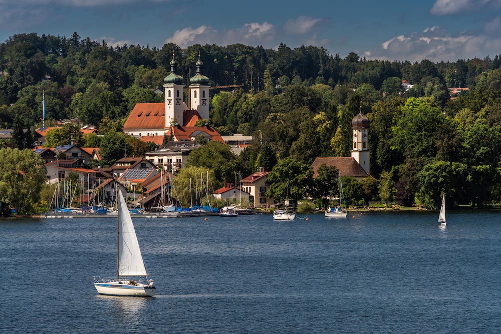 Der Landkreis Starnberg liegt im Ranking auf dem ersten Platz. (Foto: AdobeStock/Andy Ilmberger)