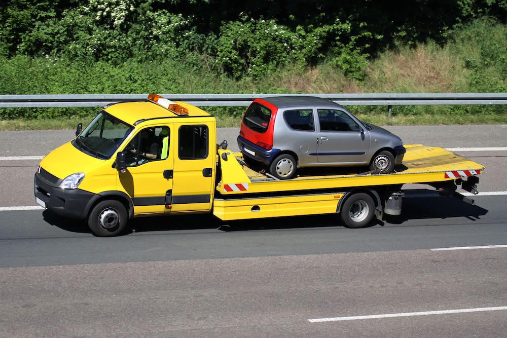 Im Jahr 2023 stieg die Zahl der Einsätze der ADAC-Pannenhelfer. (Foto: AdobeStock/Björn Wylezich)