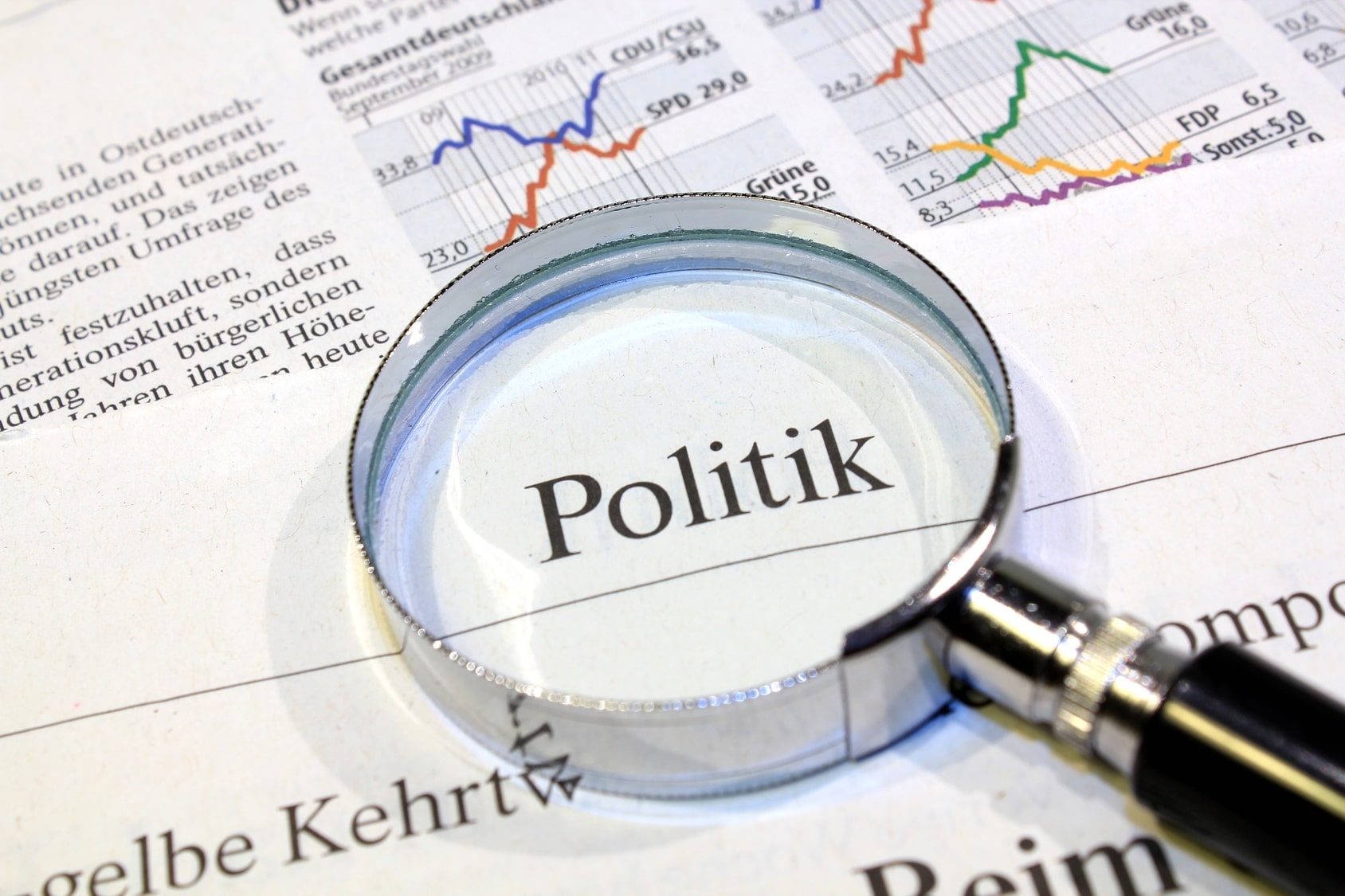 Je intensiver die lokalpolitische Berichterstattung, desto höher ist die Wahlbeteiligung. (Foto: Fotolia/SimpLine)