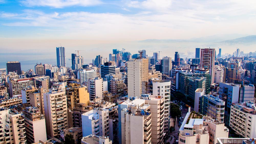 Skyline von Beirut – eine Aufnahme aus der Zeit vor der Katastrophe. (Foto: AdobeStock/ marcocinnarel)